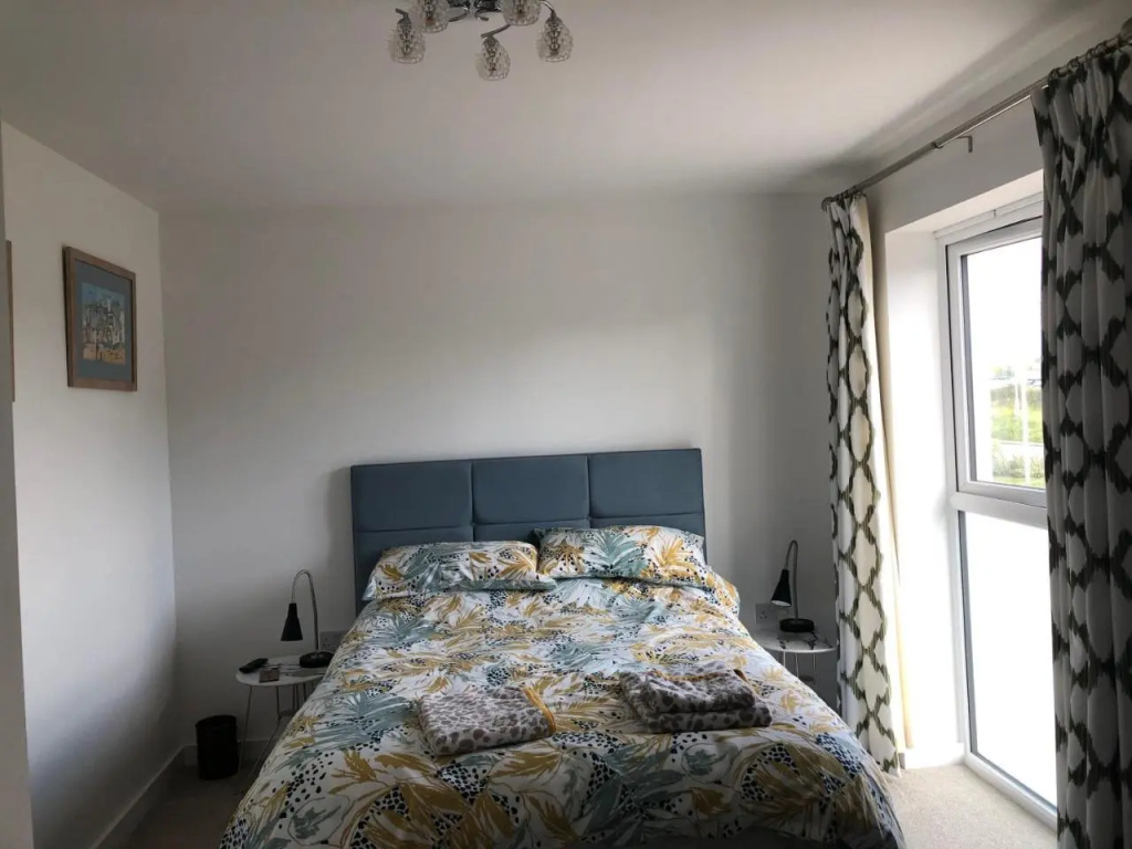 2 Lapwing Drive (Adults Only)