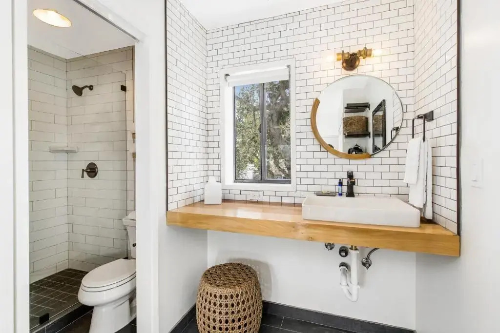 Haley Hotel