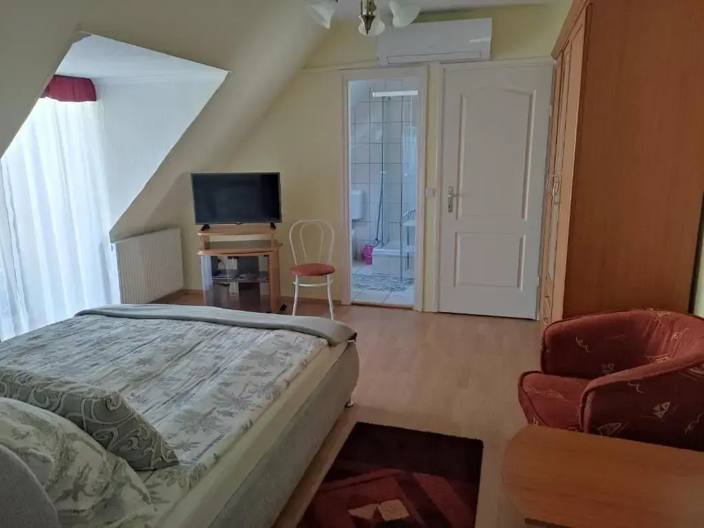 Zsanett Appartement