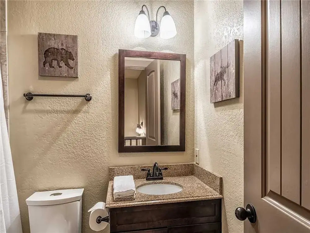 Tall Pines, 4 Bedrooms, Hot Tub, Fireplace, Sleeps 8