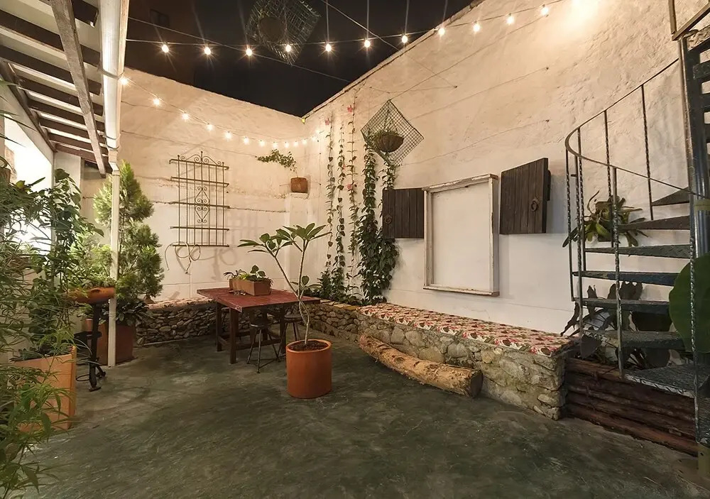 Florentina Hostal