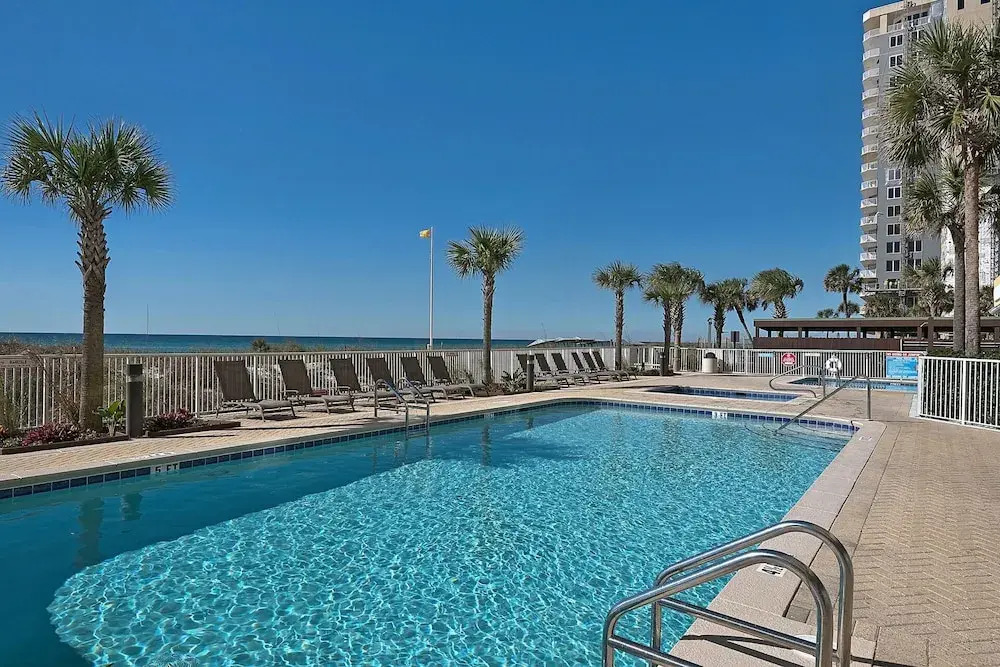 NEW PROPERTY! Vacation Right on the Gulf in Sand & Seafoam Villa Sleeps 6