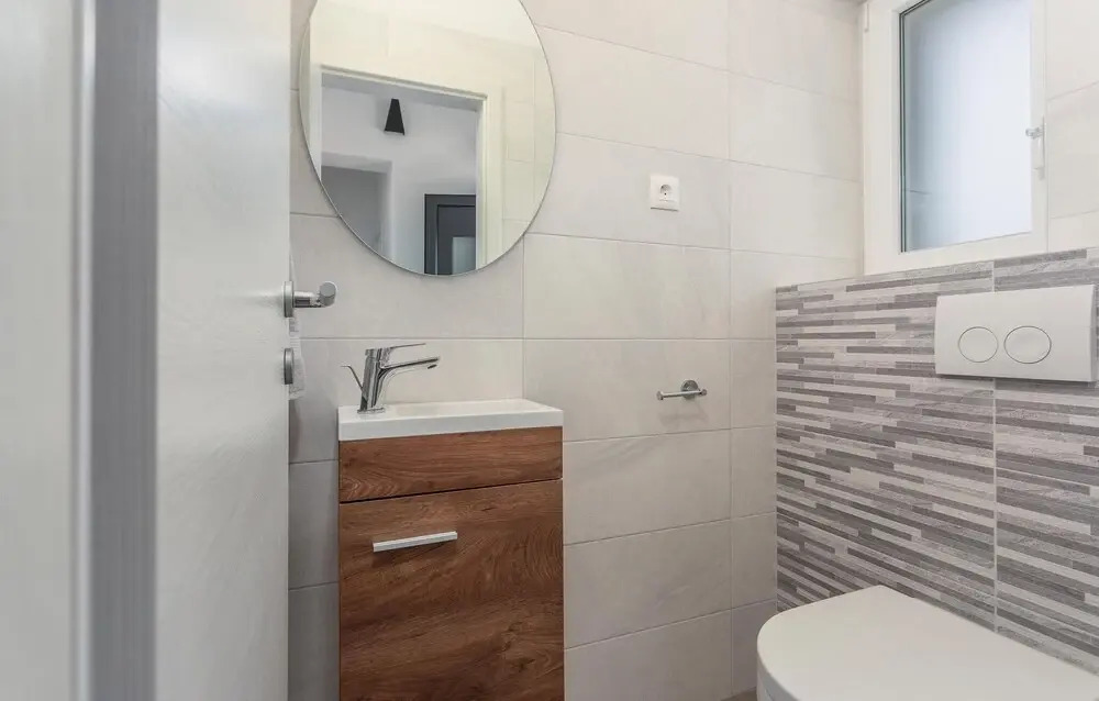 Amazing Apartment in Vrbnik With Outdoor Swimming Pool, Wifi and 2 Bedrooms