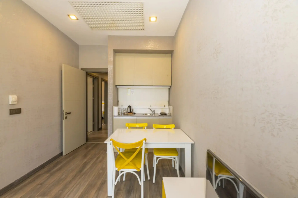 Agora Suites