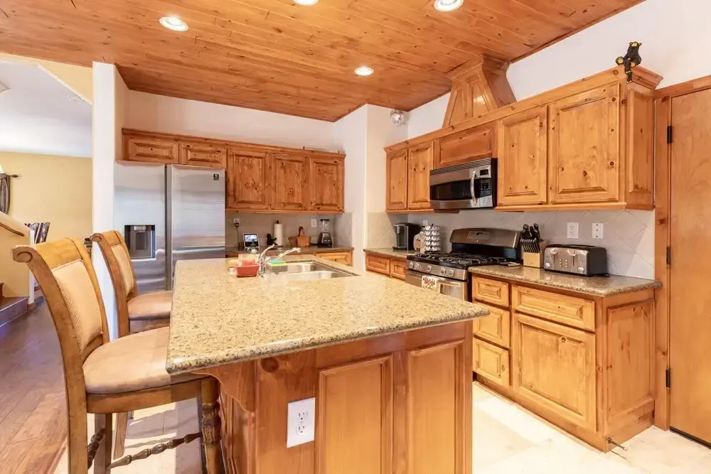 Malabar Paradise - 1965 by Big Bear Vacations