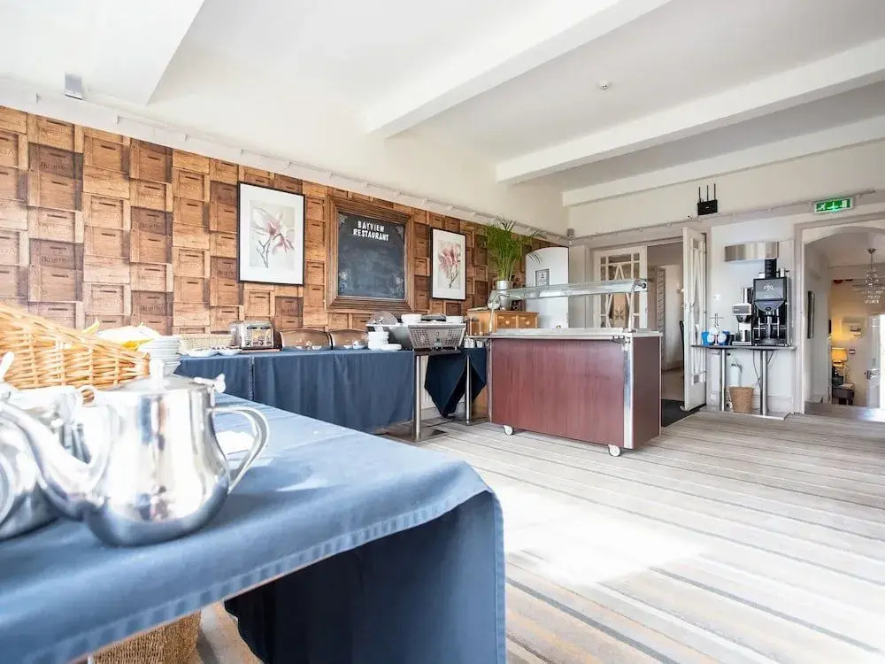 OYO Cliffemount Hotel