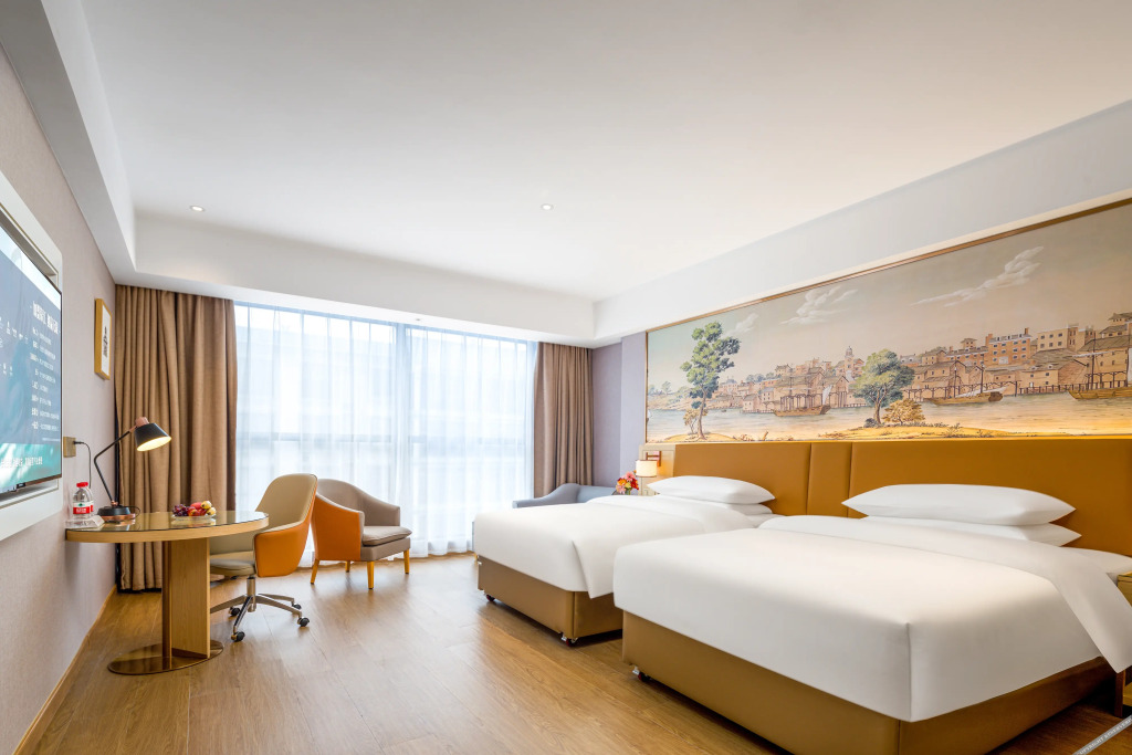 Vienna 3 Best Hotel (Huanjiang Maonan Jinjie Branch)
