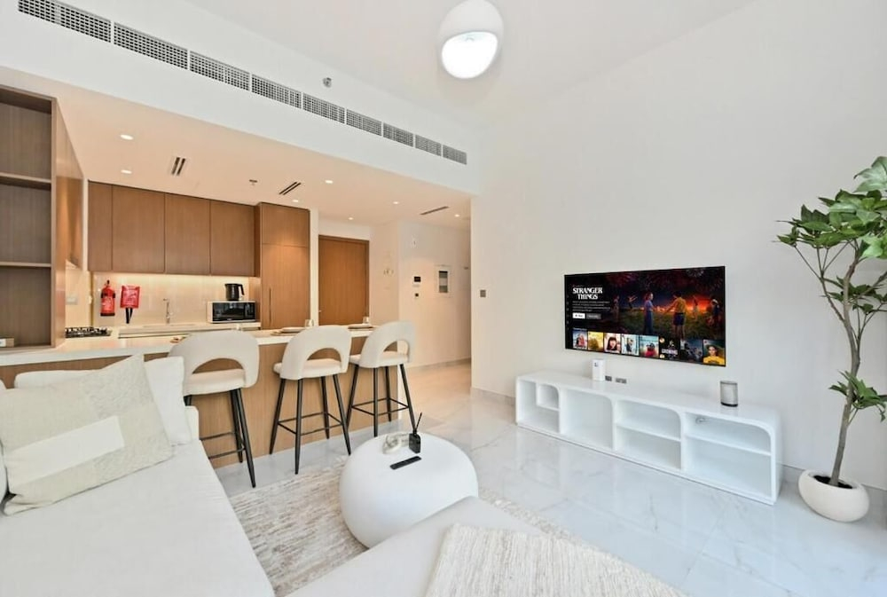 Bloomfields Sleek 1BR in Azizi Mirage 1