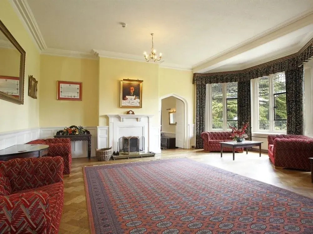 Caer Rhun Hall Hotel