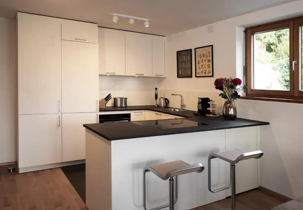 Haus4Zimmer mit Seeblick - einfacher Luxus, pur