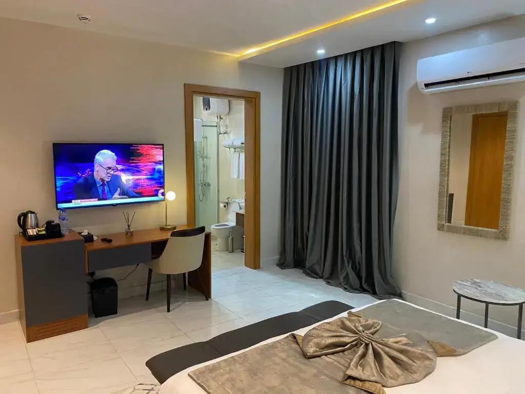 Walis Suites