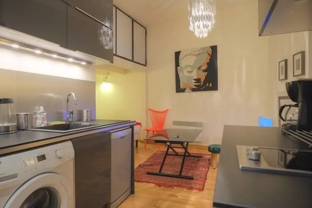 Honorê, Hôtel pour Nomades rêveurs