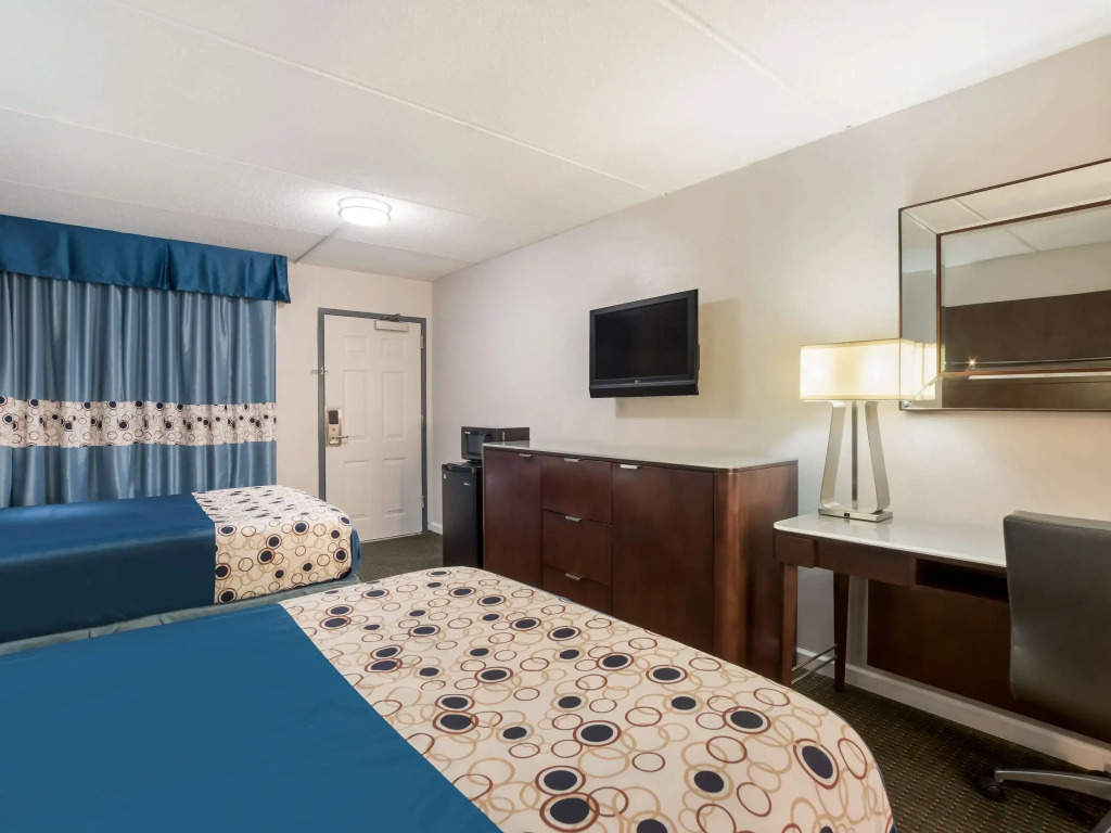 Rodeway Inn Greenwood