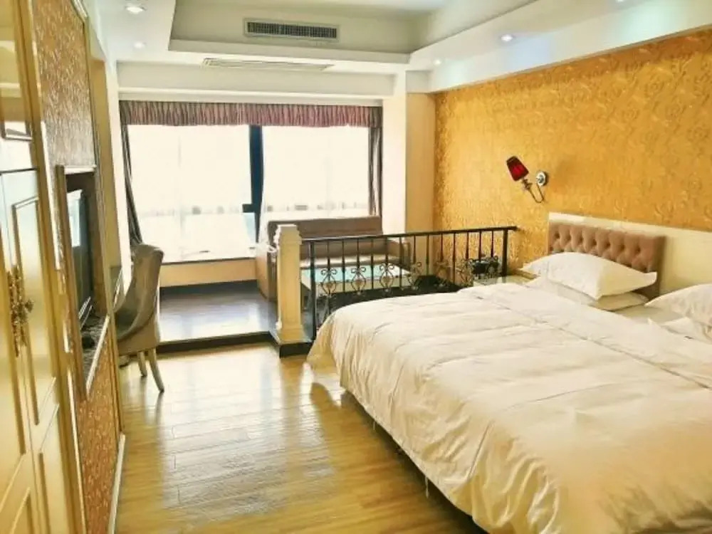Carnation Business Hotel