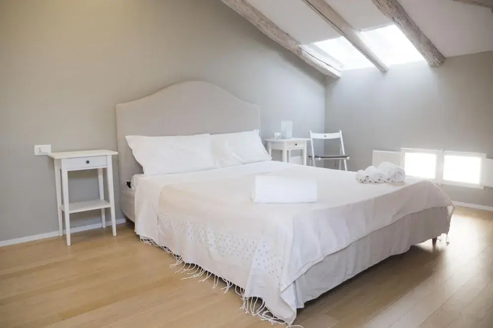 Piazza dei Tribunali Apartment