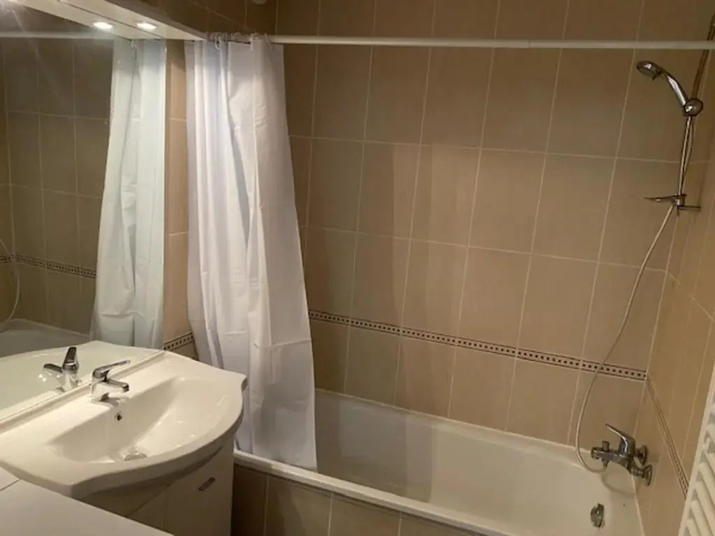 Appartement Hendaye, 3 pièces, 6 personnes - FR-1-239-676