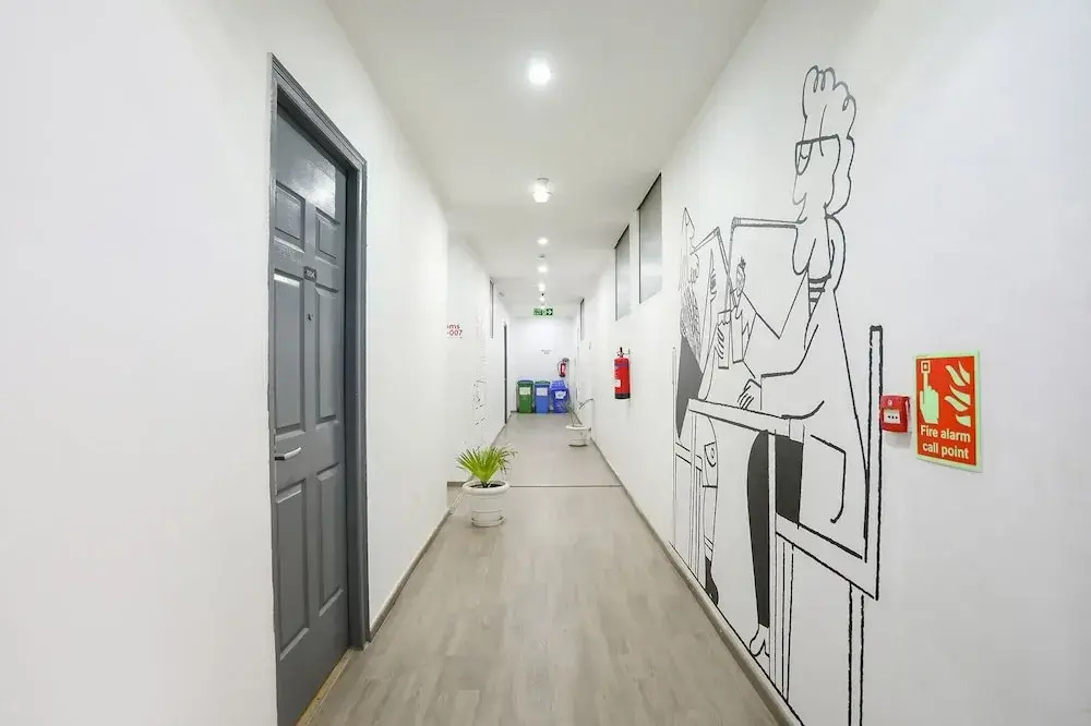 Hotel Grand In Vaishali