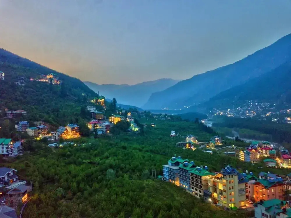 Swastik Grand Manali