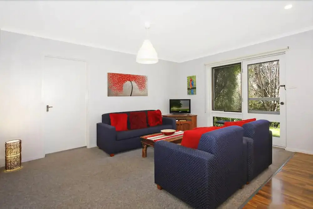 Cedar 6 - fully renovated apartment