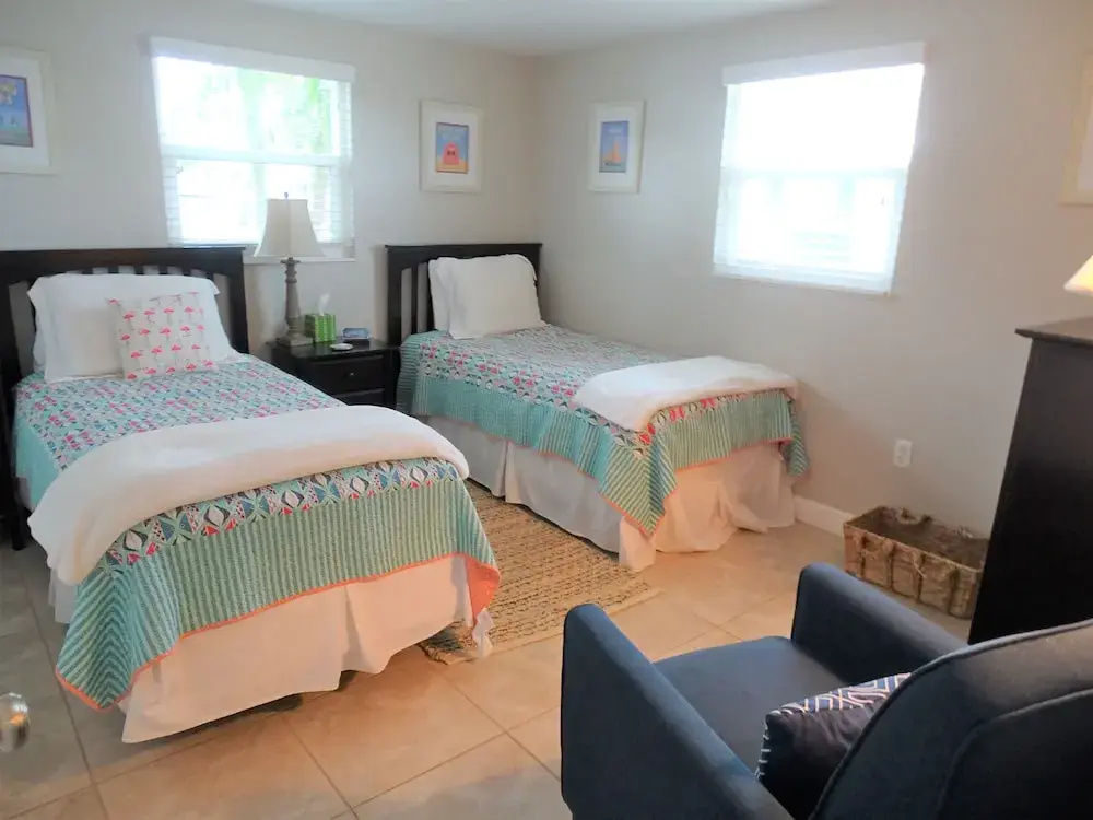 Aloha Kai Unit 54 2 Bedrooms 1 Bathroom Apts