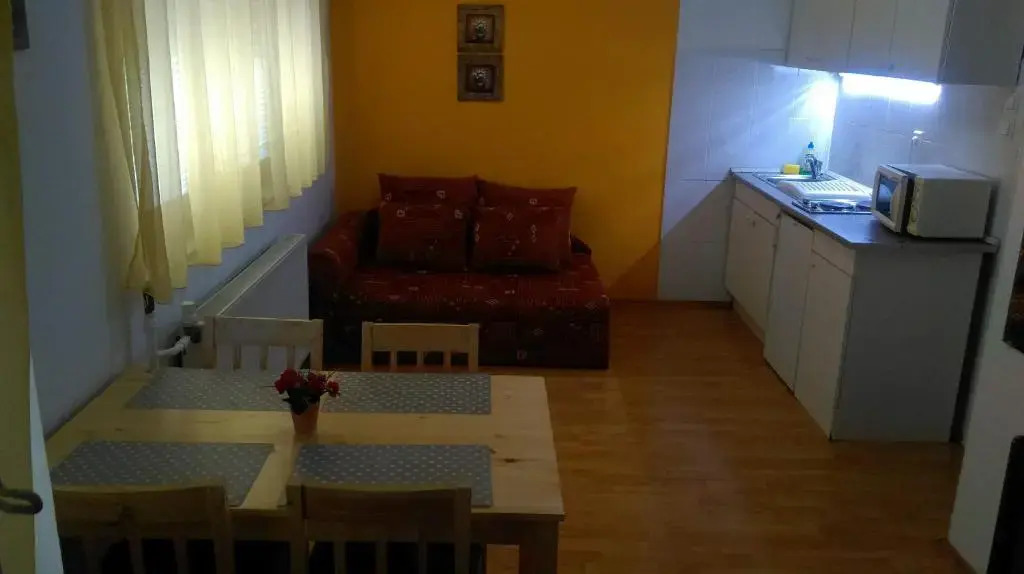 Roxanna Apartman
