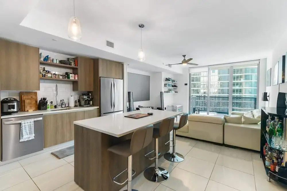Brickell Skyline Balcony Corner Suite Near City Centre Luxe Pad