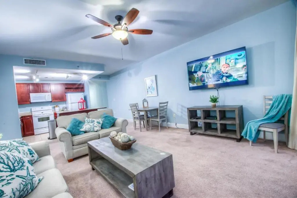 Laketown 829 Gorgeous 2 BD plusbunks, Gulf Views, Best Amenities,Great Location