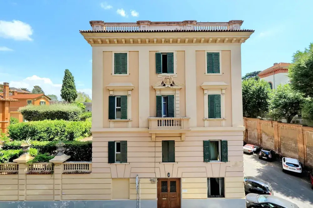 Wonderful 1bdr Apt. Near Colosseum