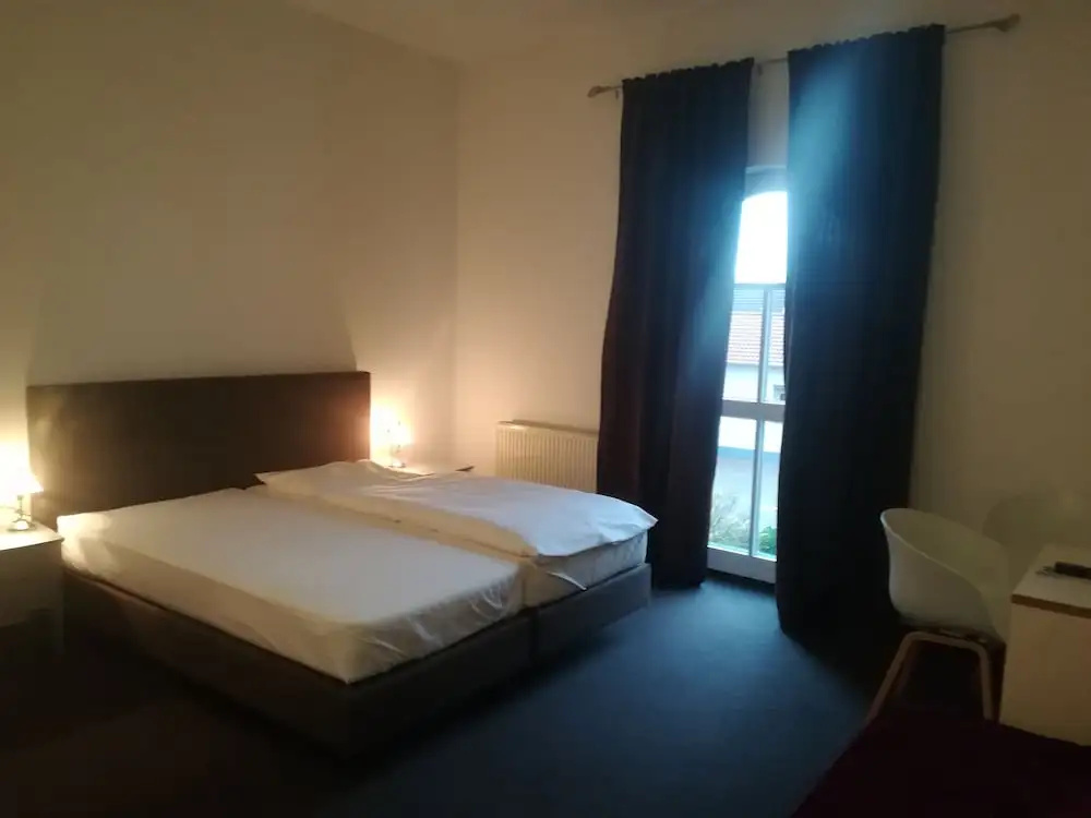 Landhotel Schloss Sörgenloch