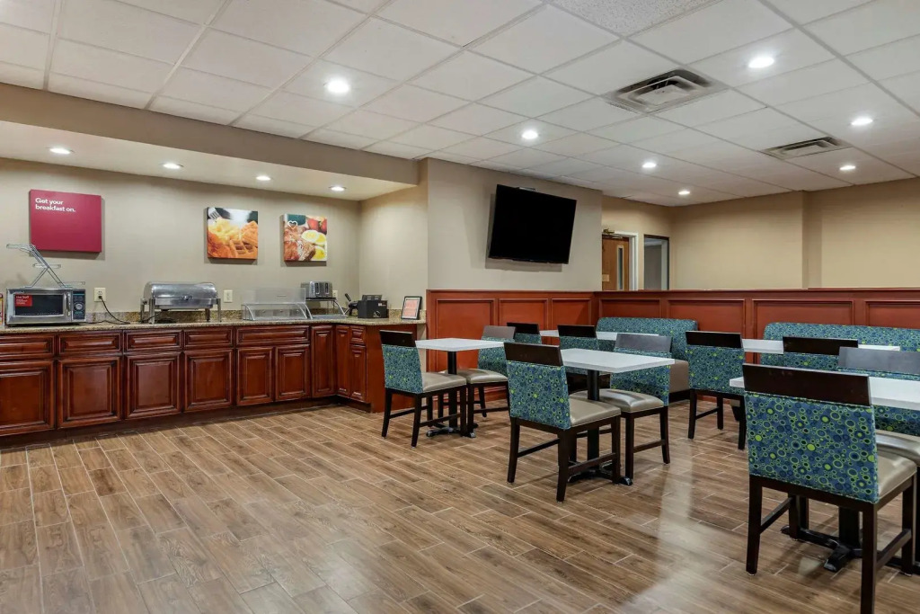 Comfort Suites Auburn Hills-Detroit