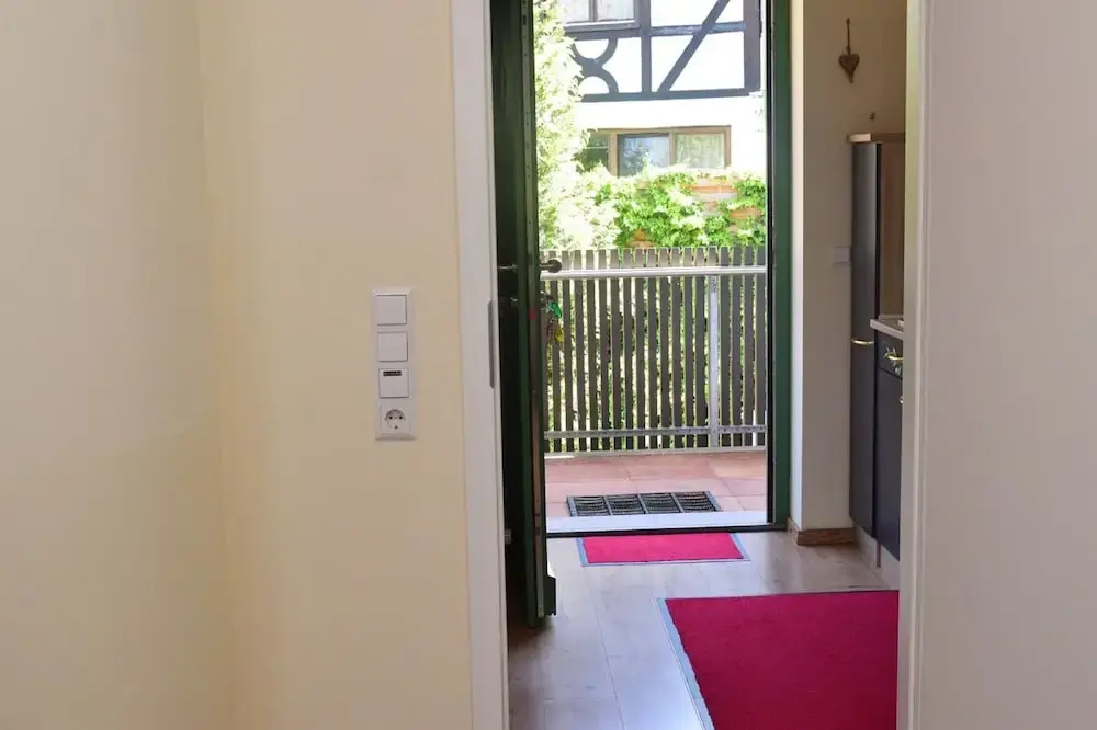 SCHUSTERjunge Aparthotel I Zentral I Studio Apartments I Küche & Bad I Parkplatz