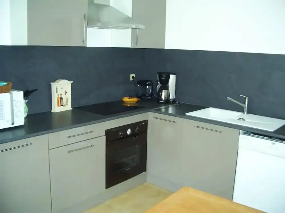 Villa With 3 Bedrooms in Poussan, With Private Pool, Enclosed Garden and Wifi - 10 km From the Beach