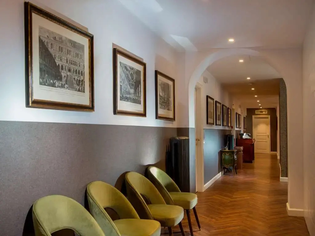 Отель IH Hotels Venezia Salute Palace