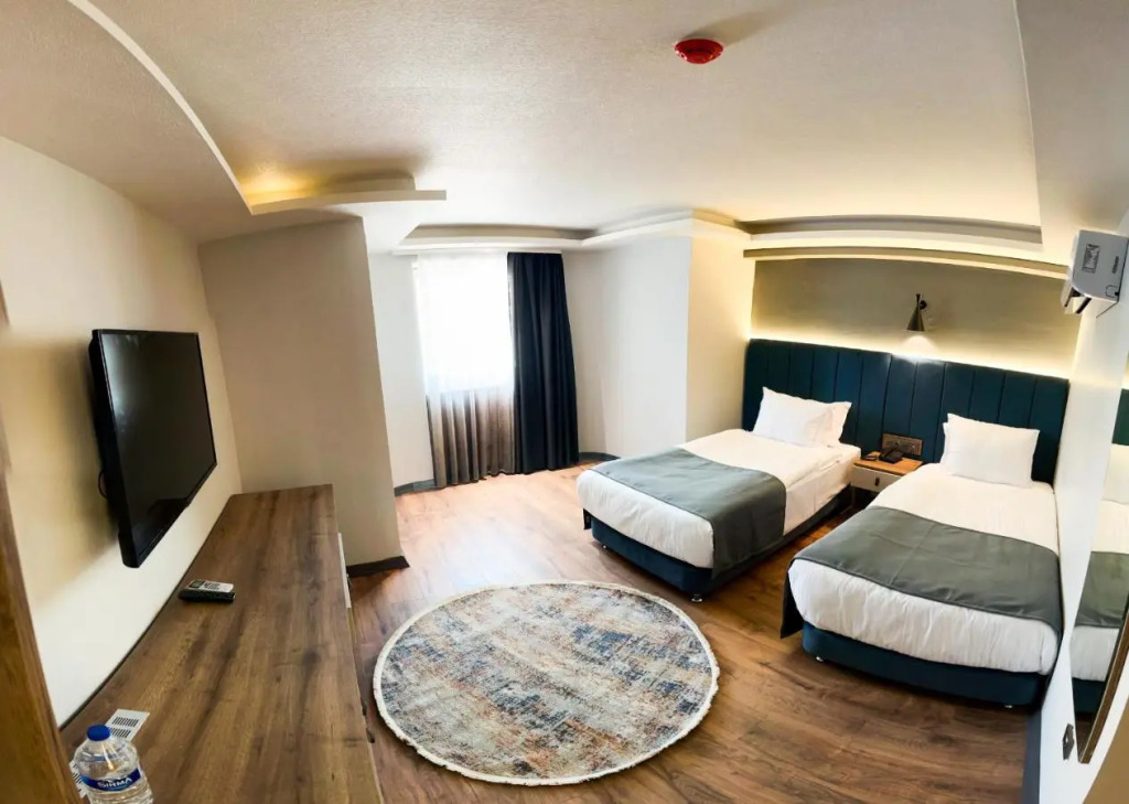 Nira Boutique Hotel
