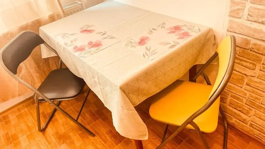 C-House Inchiriaza Apartament 2 Camere in Regim Hotelier
