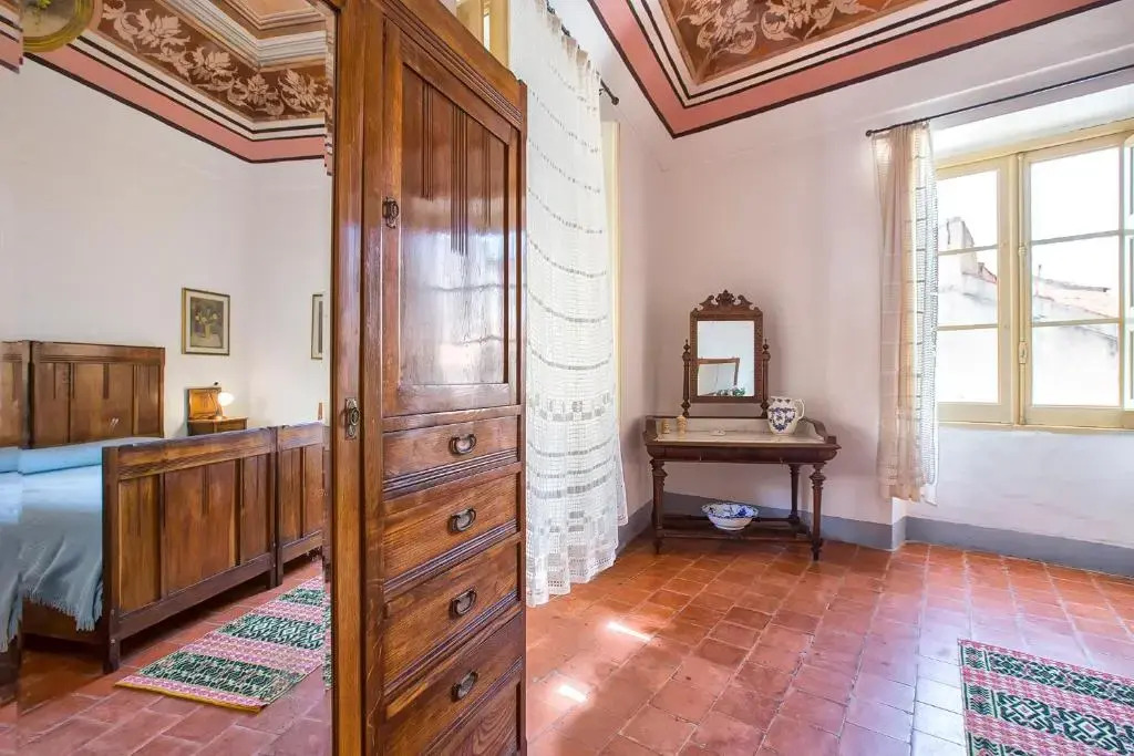 Corte d'Anglona, typical Sardinia