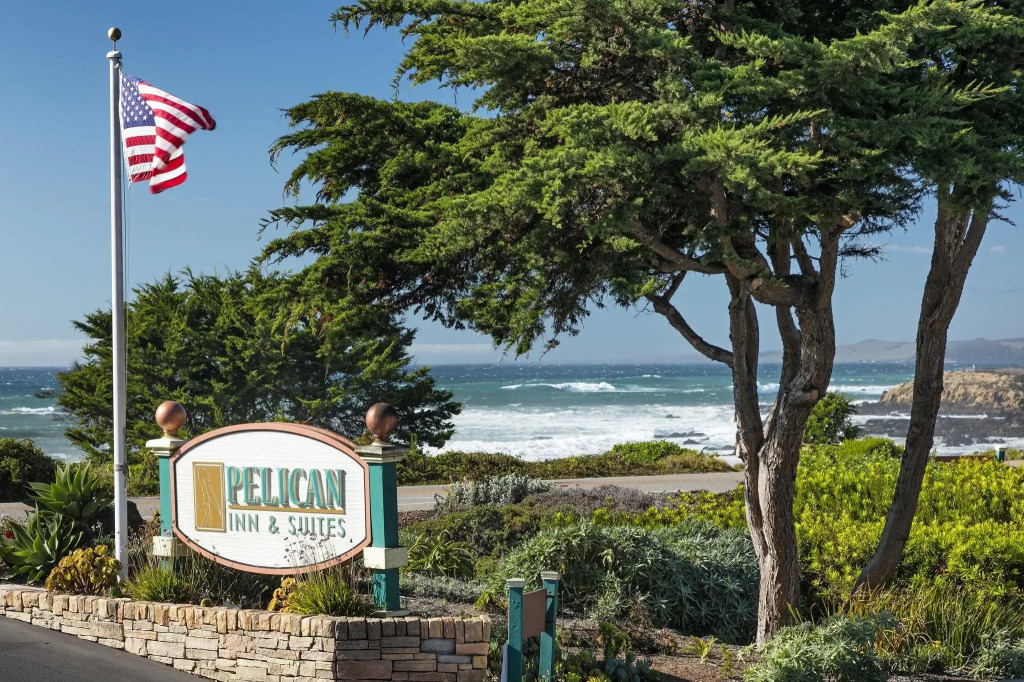 Pelican Inn & Suites