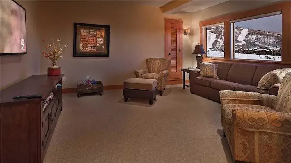 Storm Peak Chalet At Ski Time