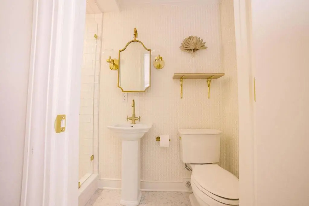 Guesthouse Charleston EAST 42 A & B