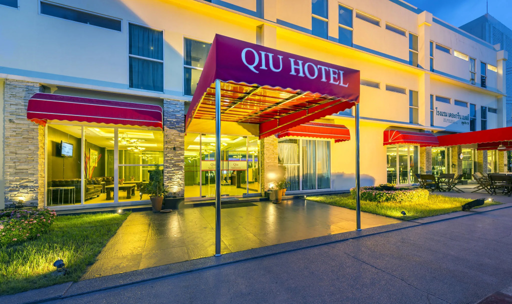 Qiu Hotel Sukhumvit - BTS On Nut Station