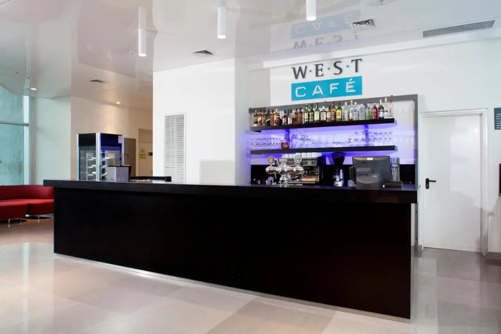 West All Suites Hotel Ashdod