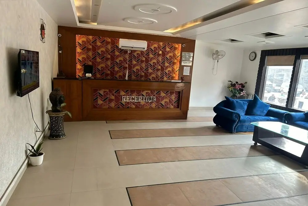 Hotel Om Paradise Near IGI Delhi Airport