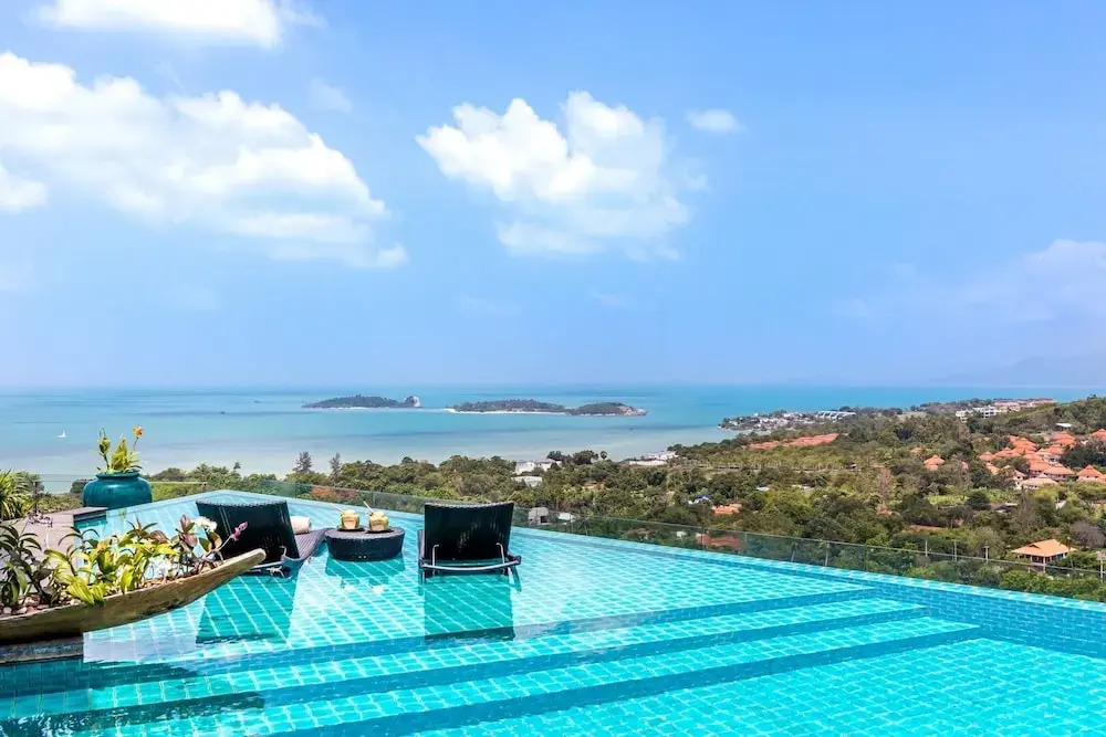 Villa Skyfall