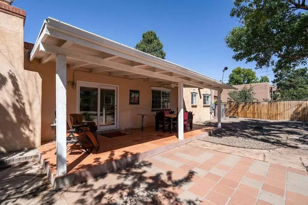Casa Placita
