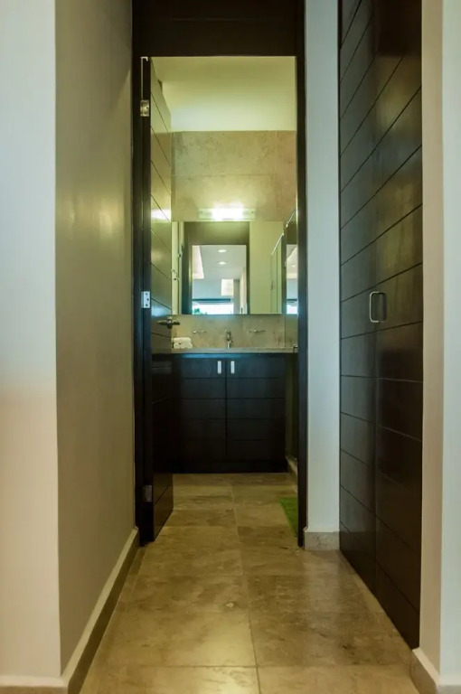DC 2201 -  2 BEDROOM + NEAR BEACH + STEPS from 5th AV. - Apts