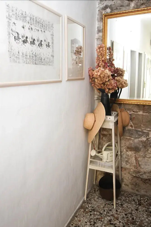 House Full Of Art