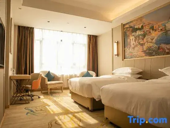 Vienna Hotel (Chaozhou High-speed Railway Station and Jieyang Chaozhou International Airport Store)