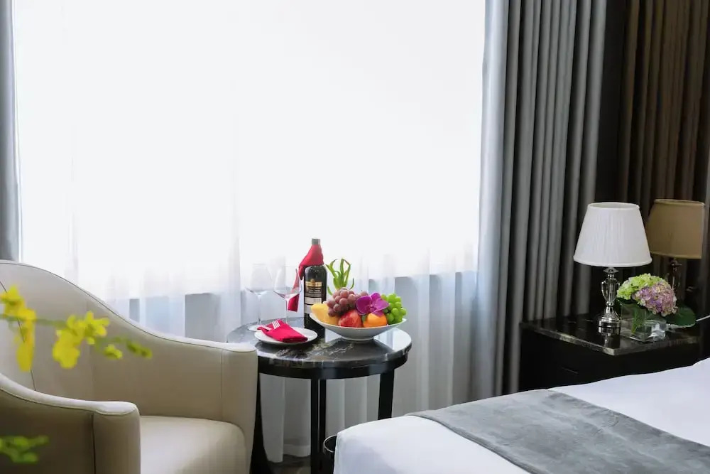 SC Luxury Hotel