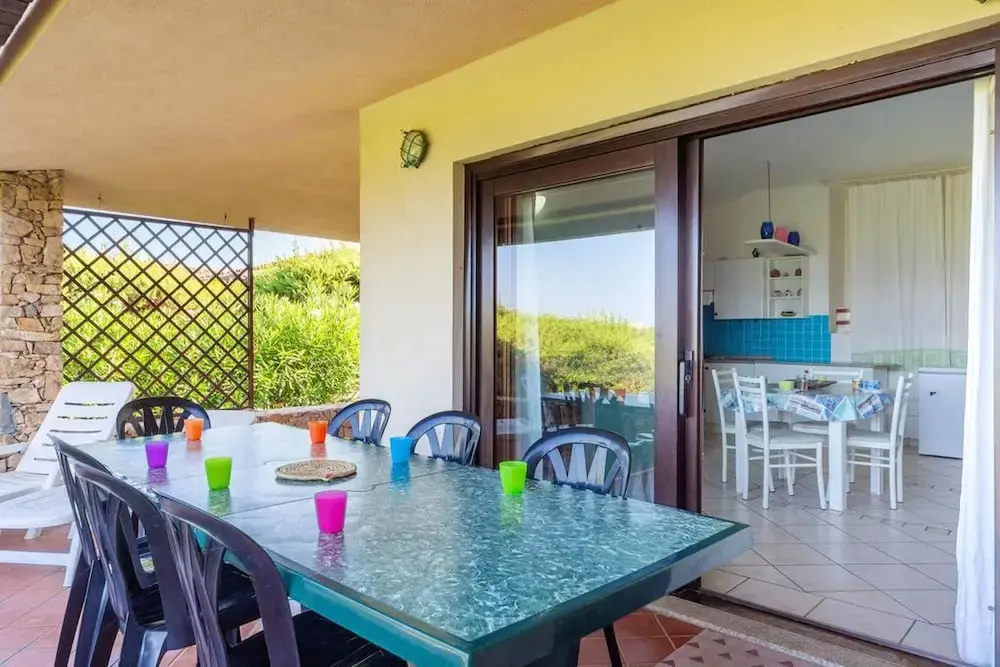 House with 4 Bedrooms in San Teodoro, with Wonderful Sea View And Furnished Garden - 250 M From the Beach