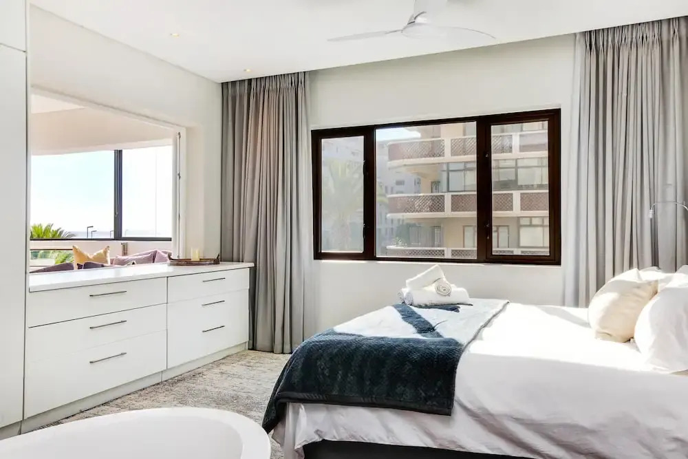 Sea Point Kingsgate Apartment